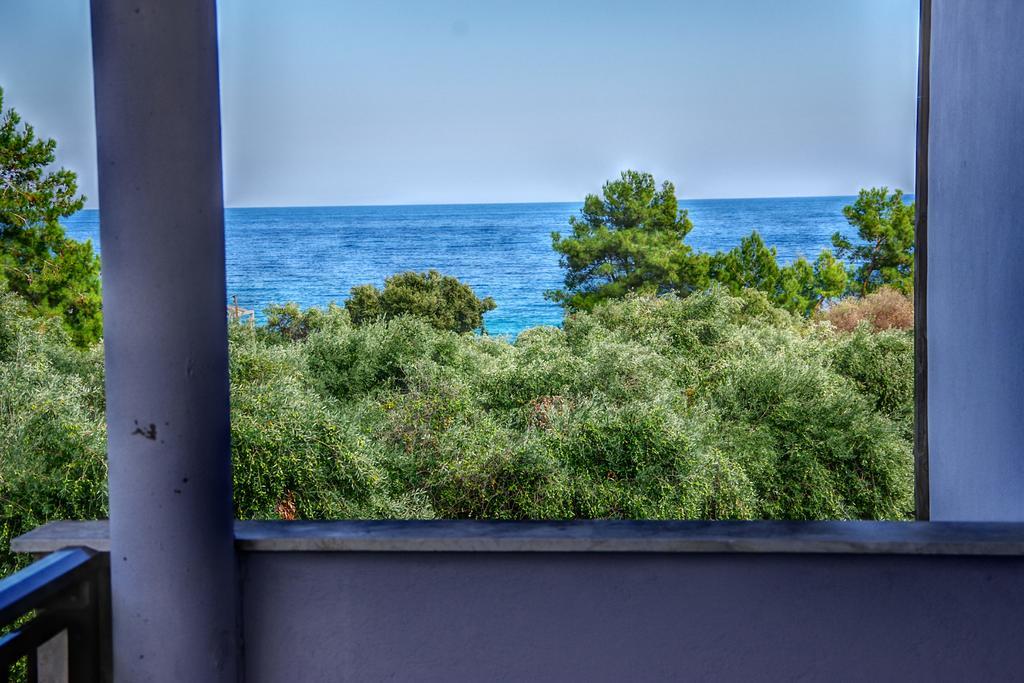 فندق Athina كوينيرا المظهر الخارجي الصورة